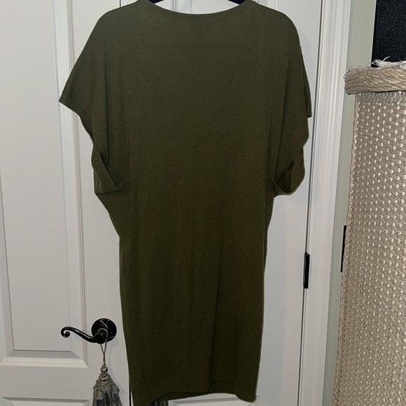bebe Cashmere Sweater Tunic/Dress, Army Green, EUC, Size L - Picture 4 of 6